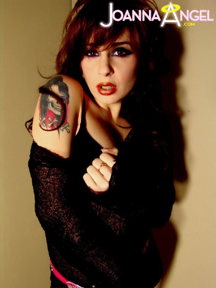 Joanna Angel, pornostar punk rocker