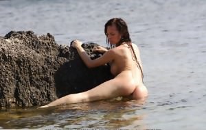 Sexo en la playa con Vika
